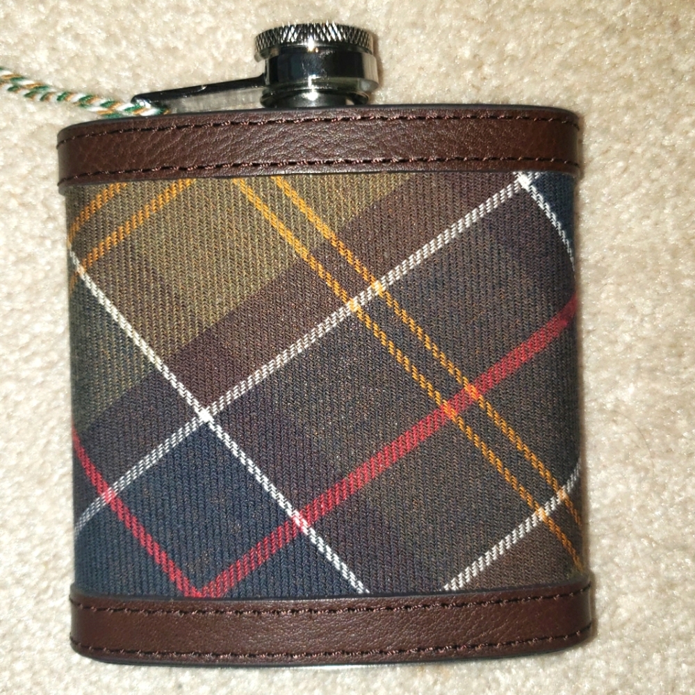 NWT Barbour Flask - stainless steel w/ plaid
